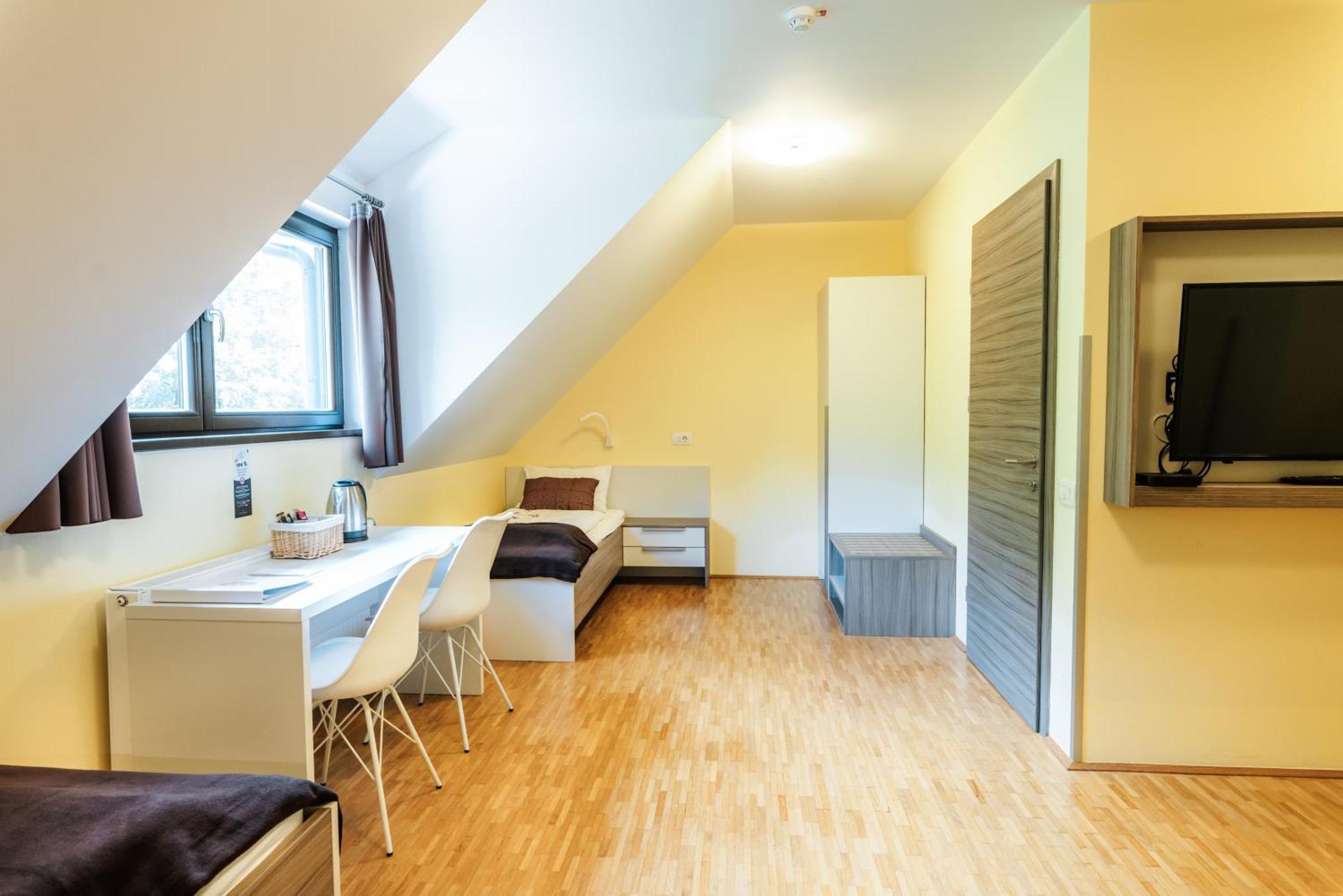 Dvorec Trebnik - Sobe Slovenske Konjice Exterior foto