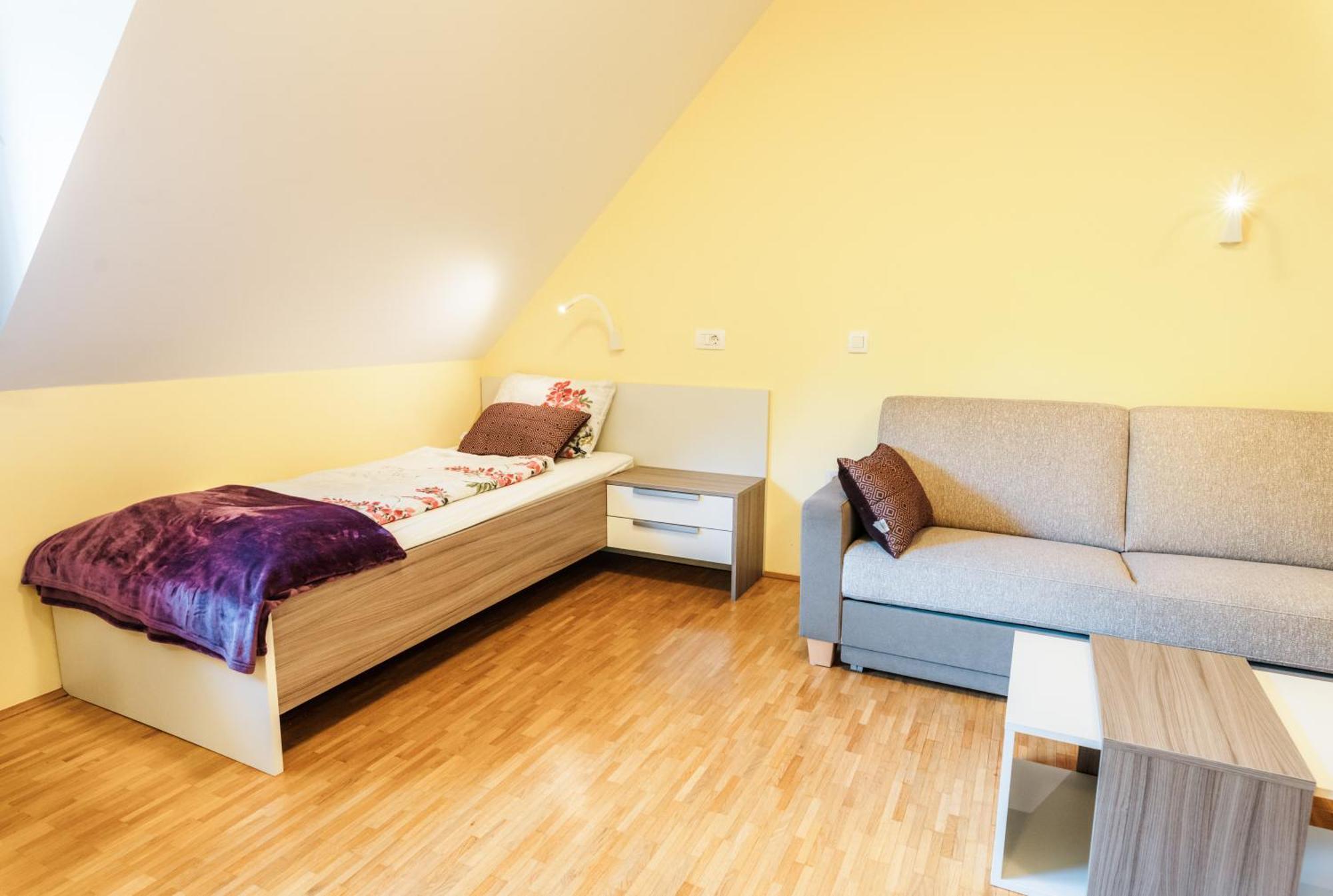 Dvorec Trebnik - Sobe Slovenske Konjice Exterior foto
