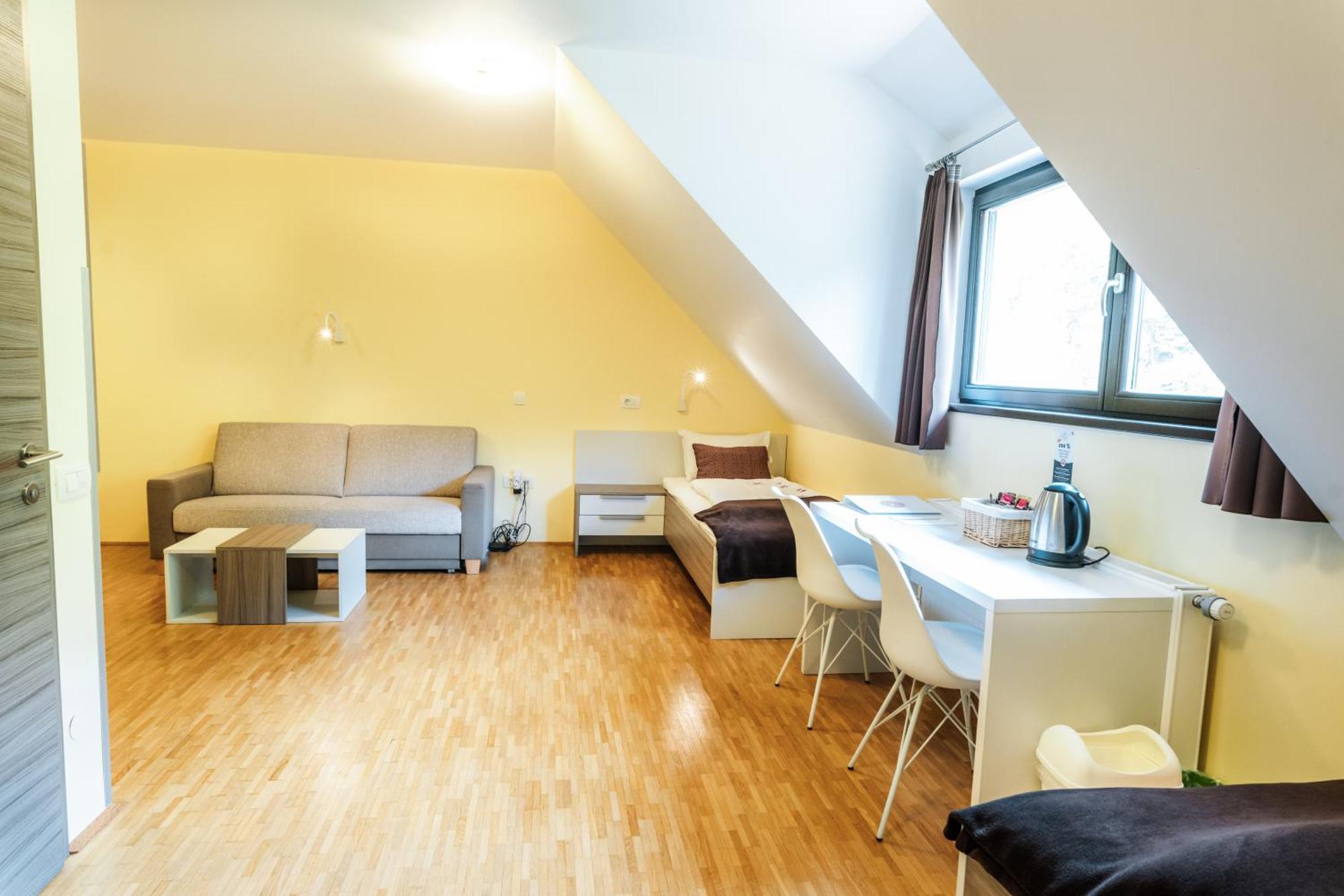 Dvorec Trebnik - Sobe Slovenske Konjice Exterior foto