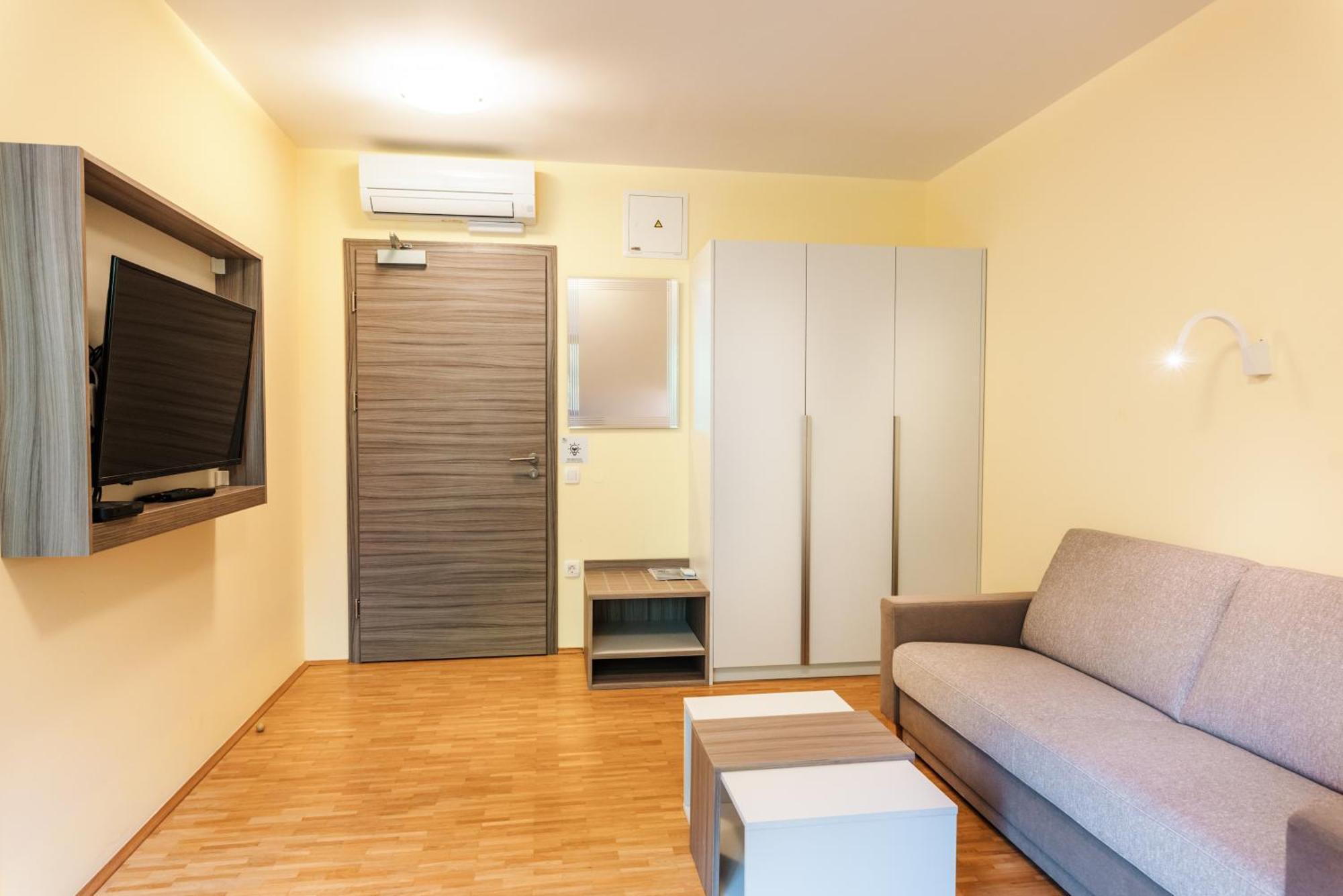 Dvorec Trebnik - Sobe Slovenske Konjice Exterior foto